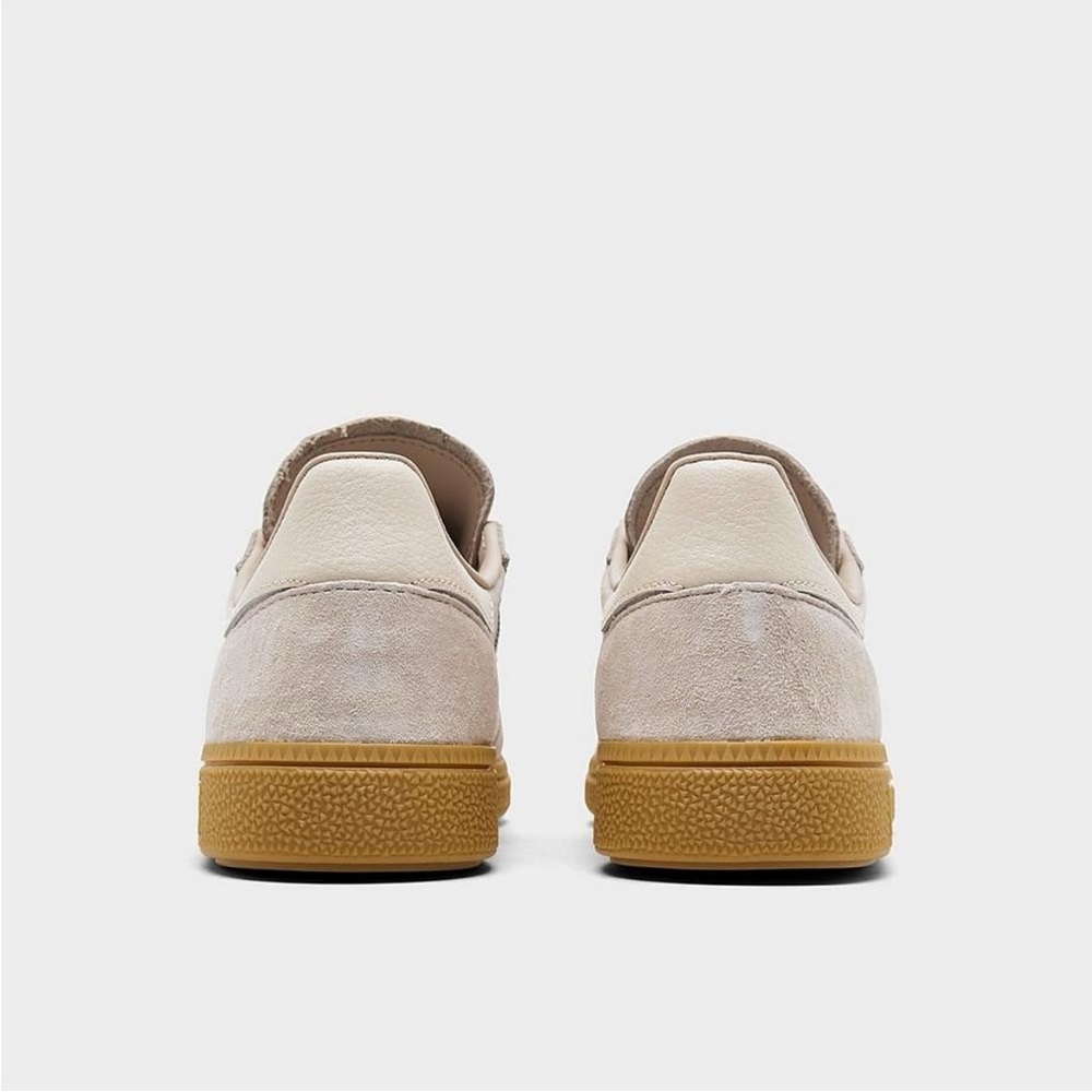 adidas Originals Gazelle Sneakers in Cream and Gum - Picture 8 of 9